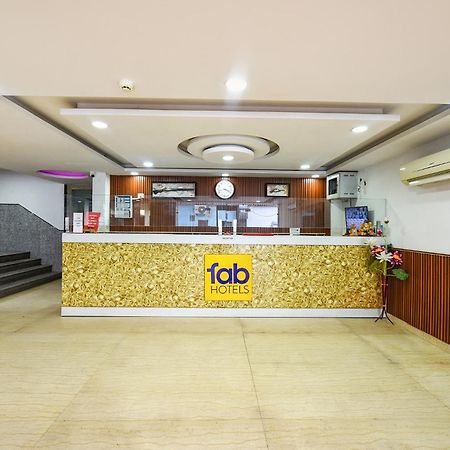 Fabhotel Belwood Near Igi Airport New Delhi Exteriör bild